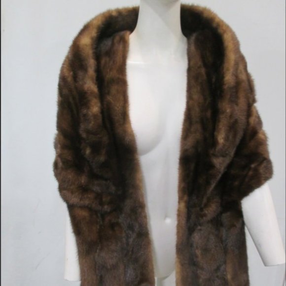 Evans- Vintage Mink Stole - Picture 11 of 11